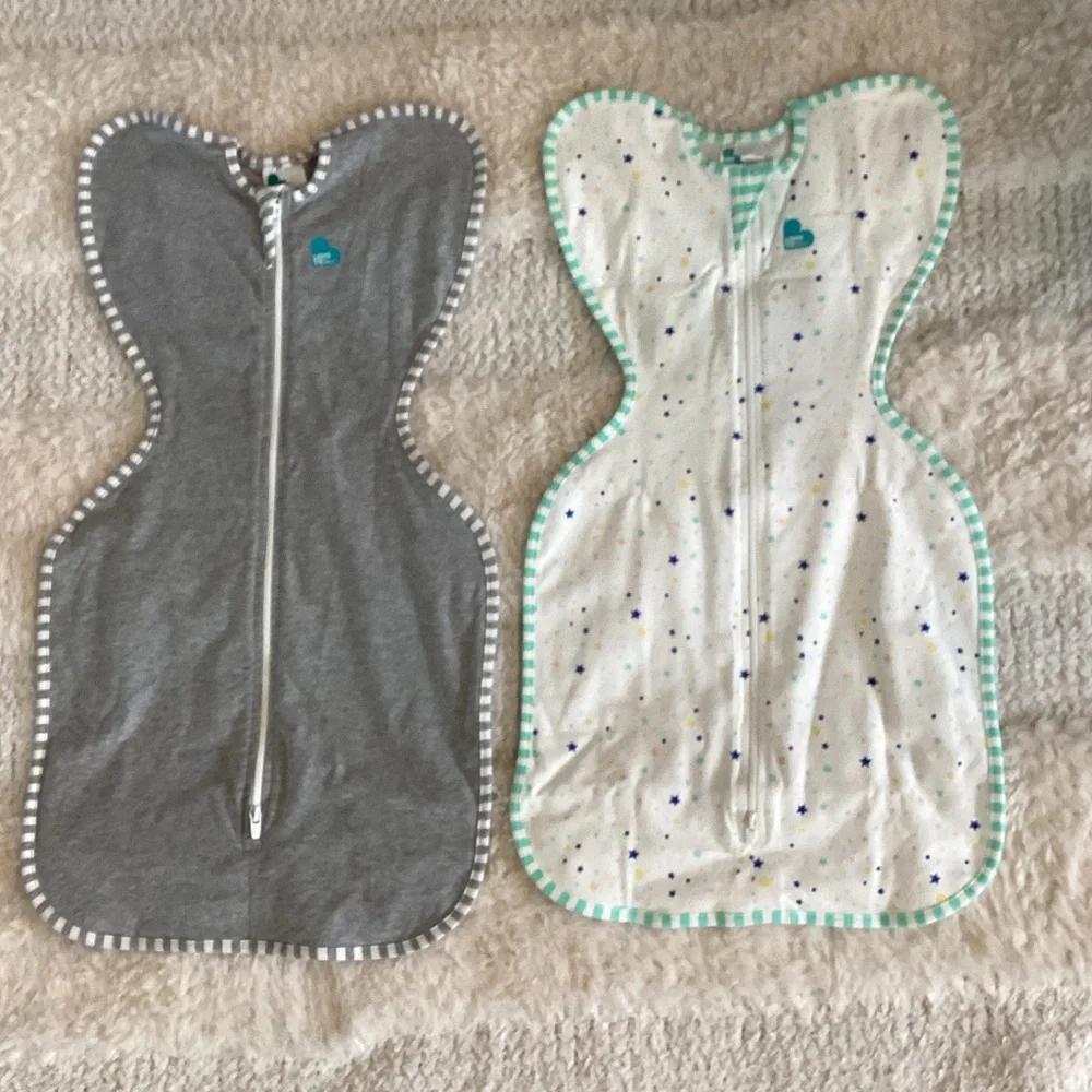 Love to Dream Bundle 2 Swaddles, Small, NWOT, Gray and Stars with organic cotton